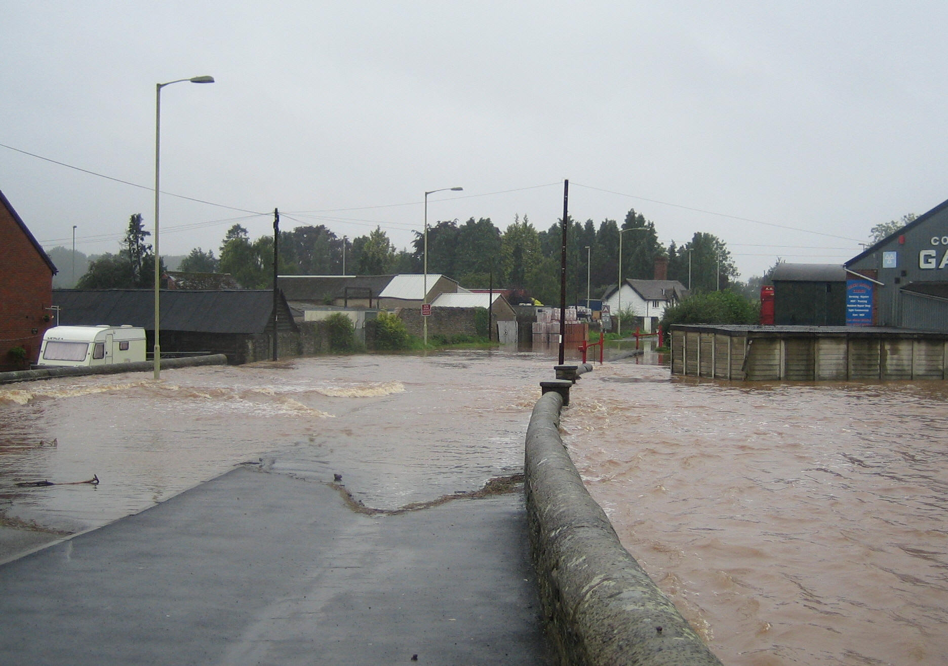 Corve bridge June 2007